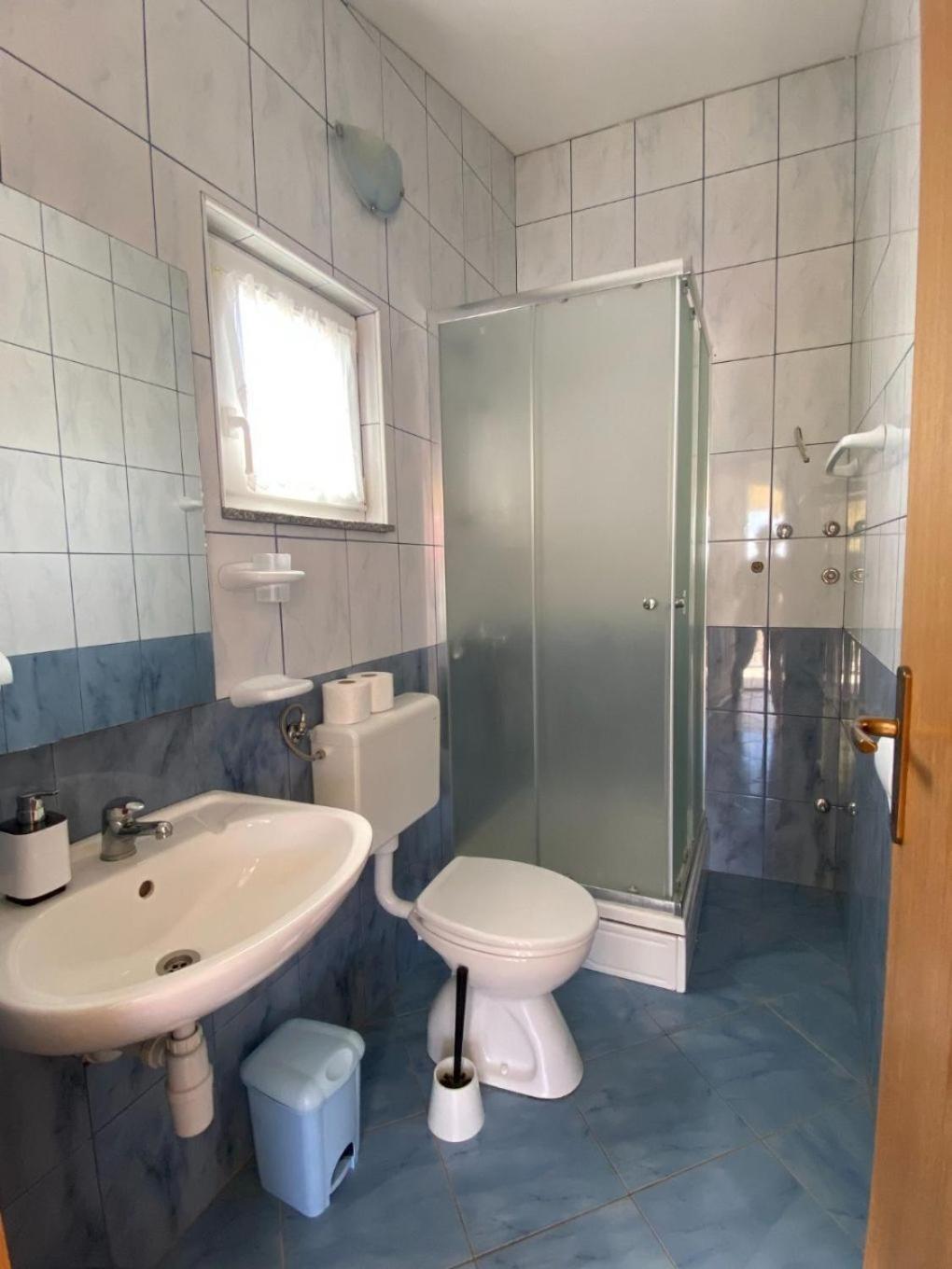 Apartments Draga - Comfortable & Afordable Vir Exterior photo